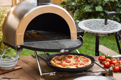 Top 10 Tools Every Backyard Pizza Master Needs